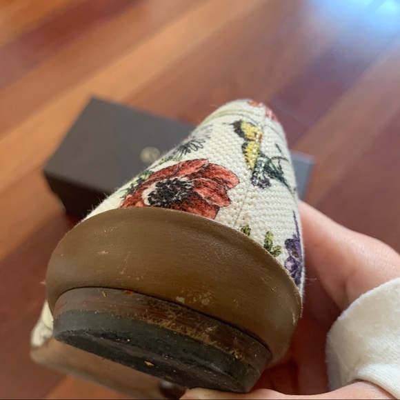 Gucci | Canvas Flora Horse-bit Flats 35 - Picture 9 of 11